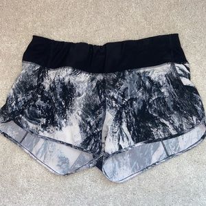 90 Degree athletic shorts